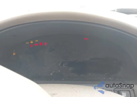 2004 Infiniti I35 Luxury z USA, uszkodzony, nr VIN JNKDA31A94T209439